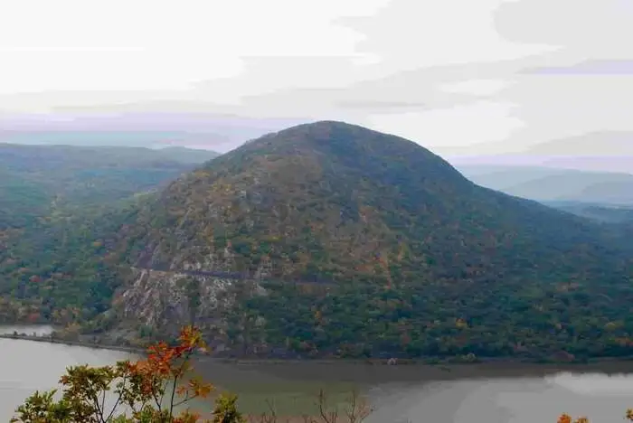 Storm King State Park - Best Dog Friendly Hikes Near NYC To Visit